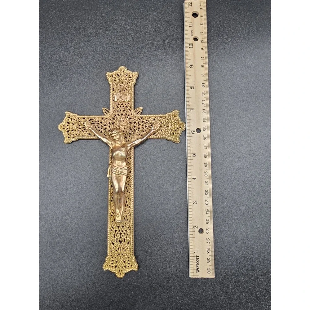 Vintage Wall Crucifix Hanging Filigree Gold Tone  Jesus Christ‎ INRI Ornate